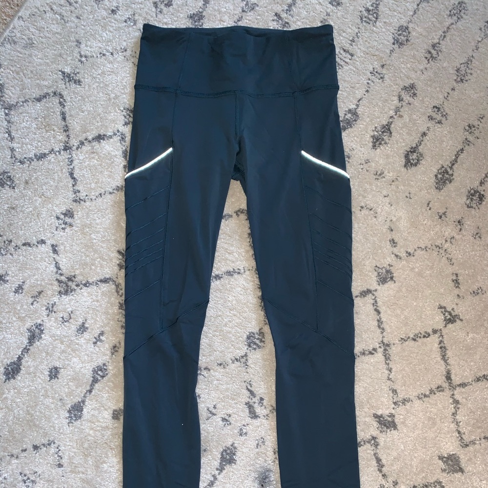 Dark teal lululemon leggings with pockets!!!